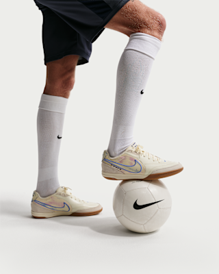 NIKE公式】ナイキ ティエンポ ストリートガト PRM インドアコート